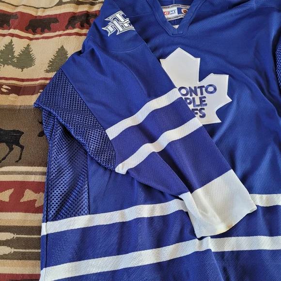 Toronto sz xl. Maple Leafs hockey jersey - Picture 6 of 12